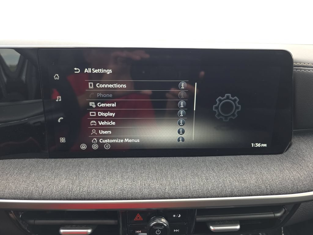 New 2026 Nissan Kicks SV w/ SV Premium Package FWD image 22
