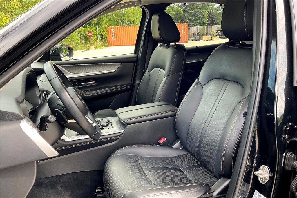 Used 2024 MAZDA CX-90 3.3 Turbo w/ Premium Package AWD/4WD image 25