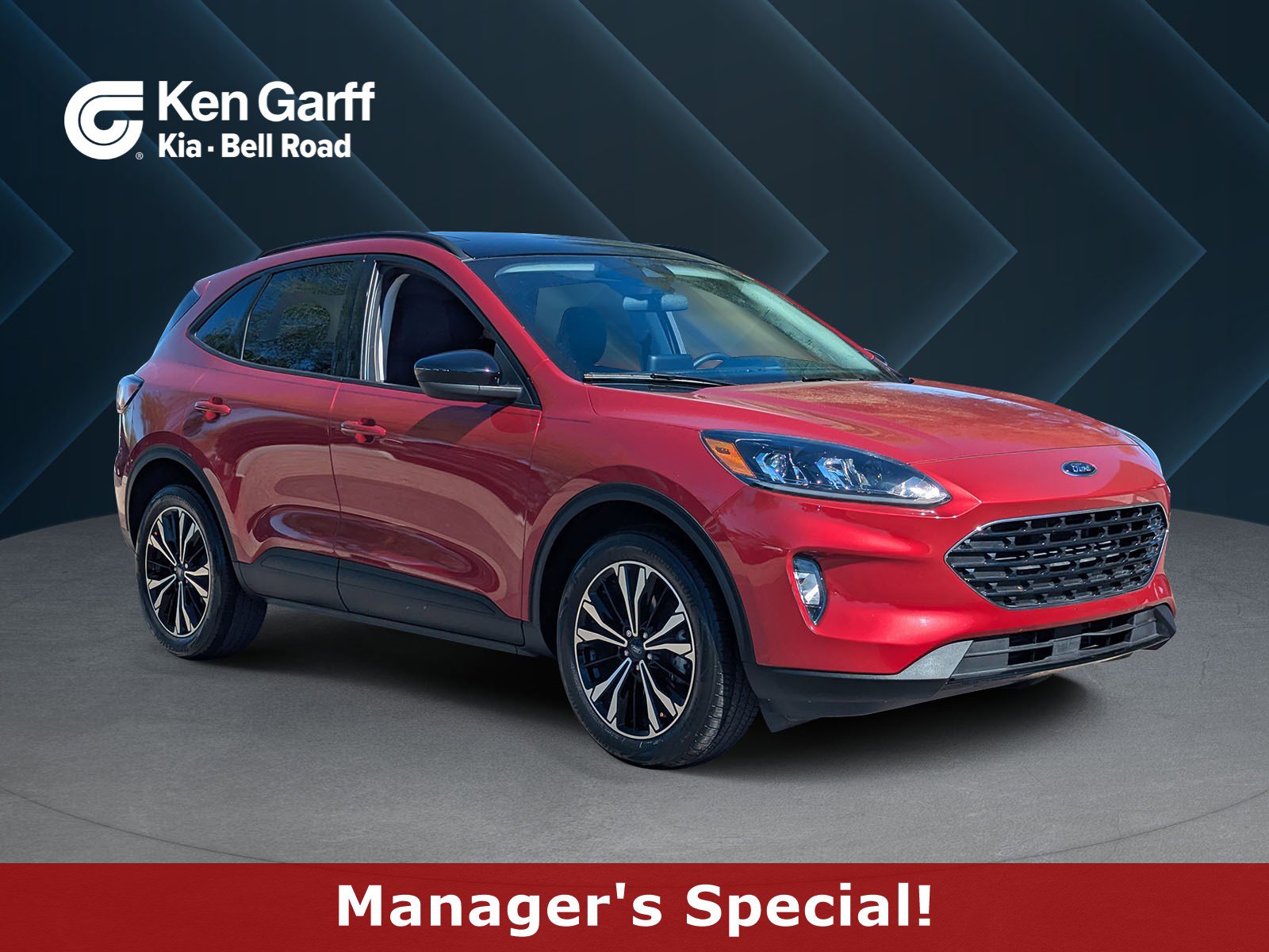 Used 2022 Ford Escape SEL w/ SEL Stealth AWD Package image 1