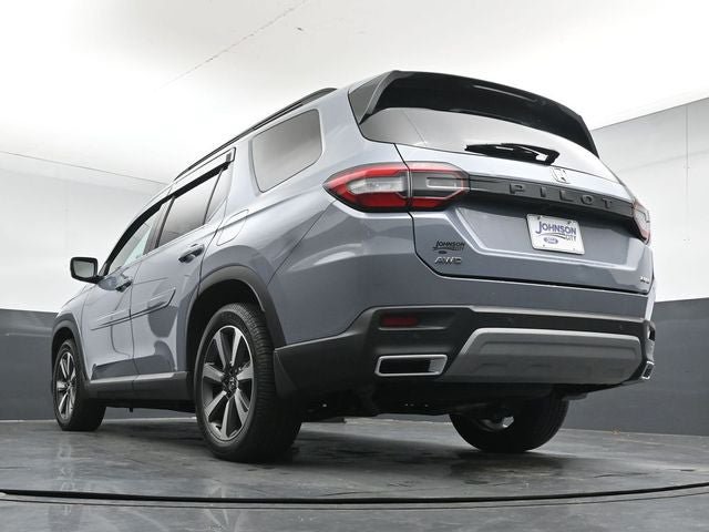 Used 2023 Honda Pilot Elite image 30