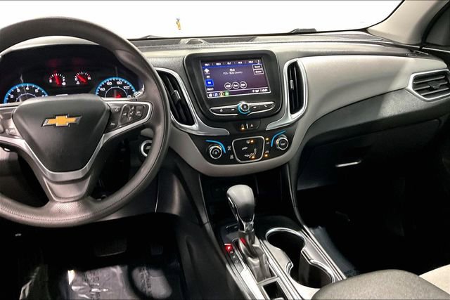 Used 2023 Chevrolet Equinox LS AWD/4WD image 9