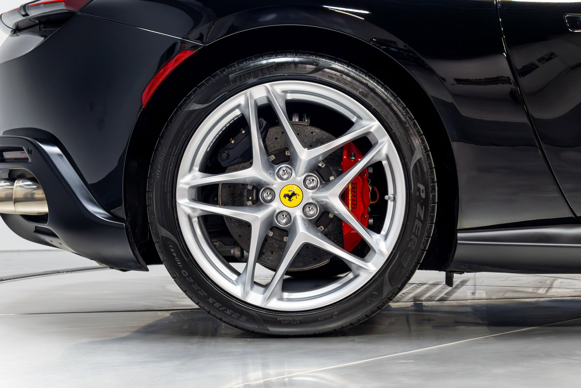 Used 2022 Ferrari Roma image 20