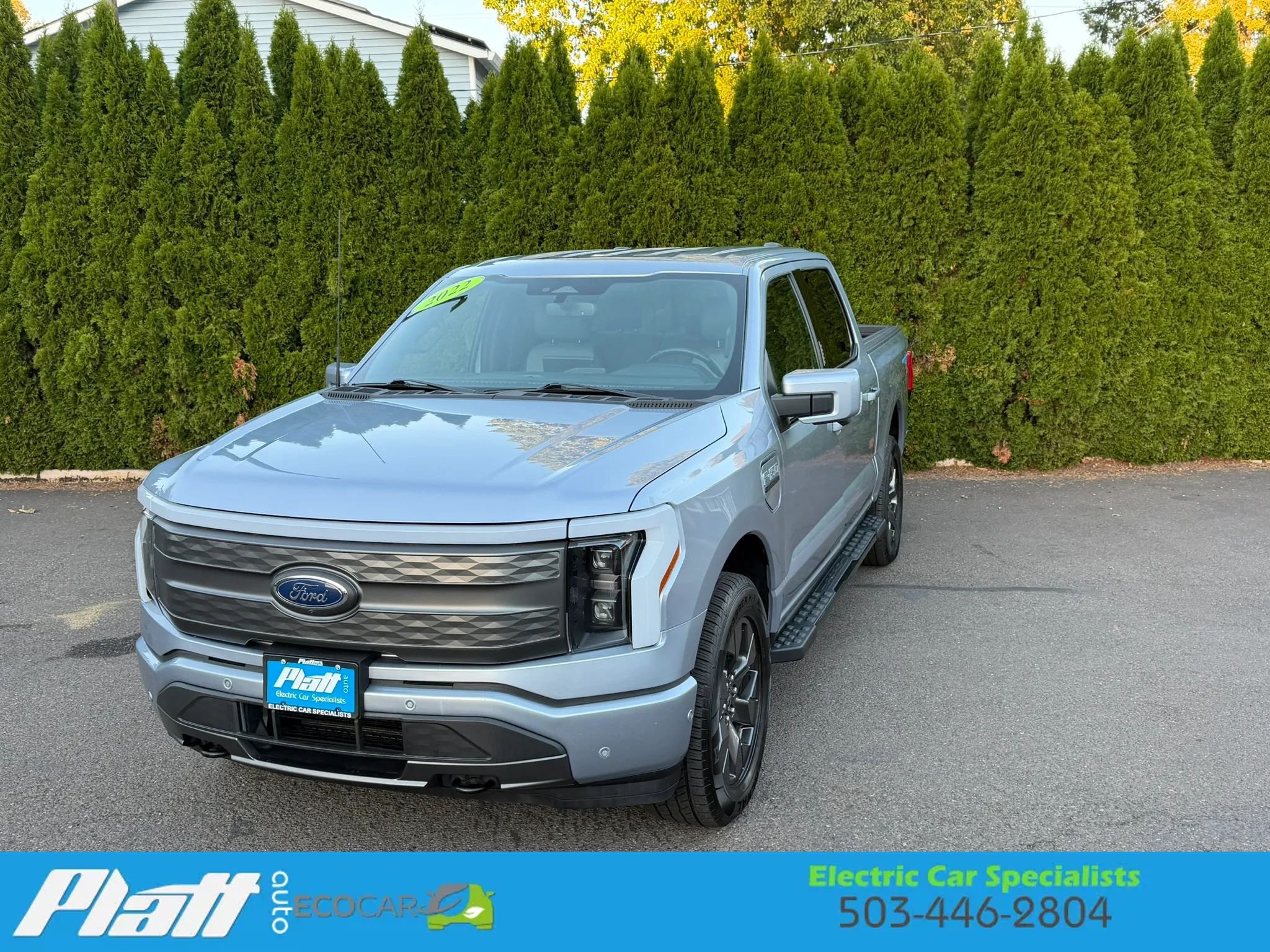 Used 2022 Ford F150 Lightning Lariat AWD/4WD image 1