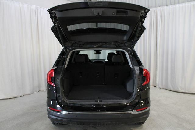 Used 2024 GMC Terrain AT4 w/ Infotainment Package II AWD/4WD image 34