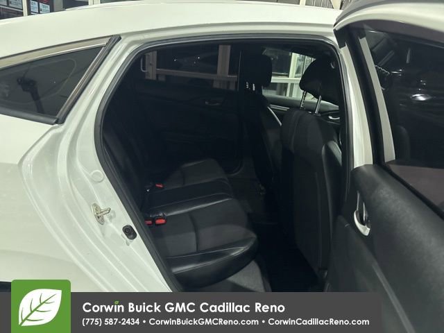 Used 2019 Honda Civic Sport image 32