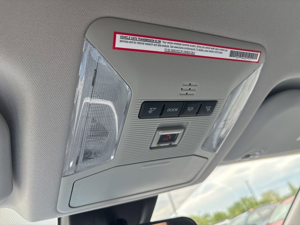 Used 2023 Toyota RAV4 LE FWD image 21