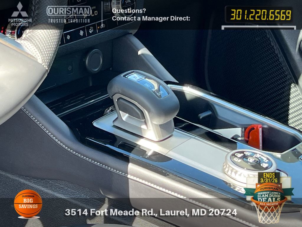 New 2026 Mitsubishi Outlander LE image 15