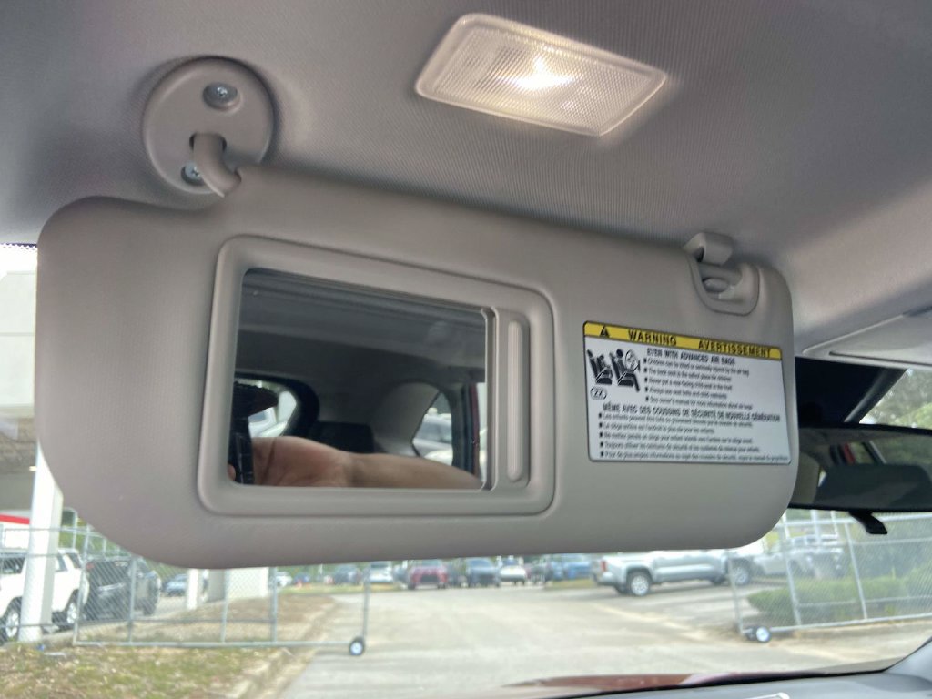 Used 2025 Toyota RAV4 XLE w/ Convenience Package FWD image 31