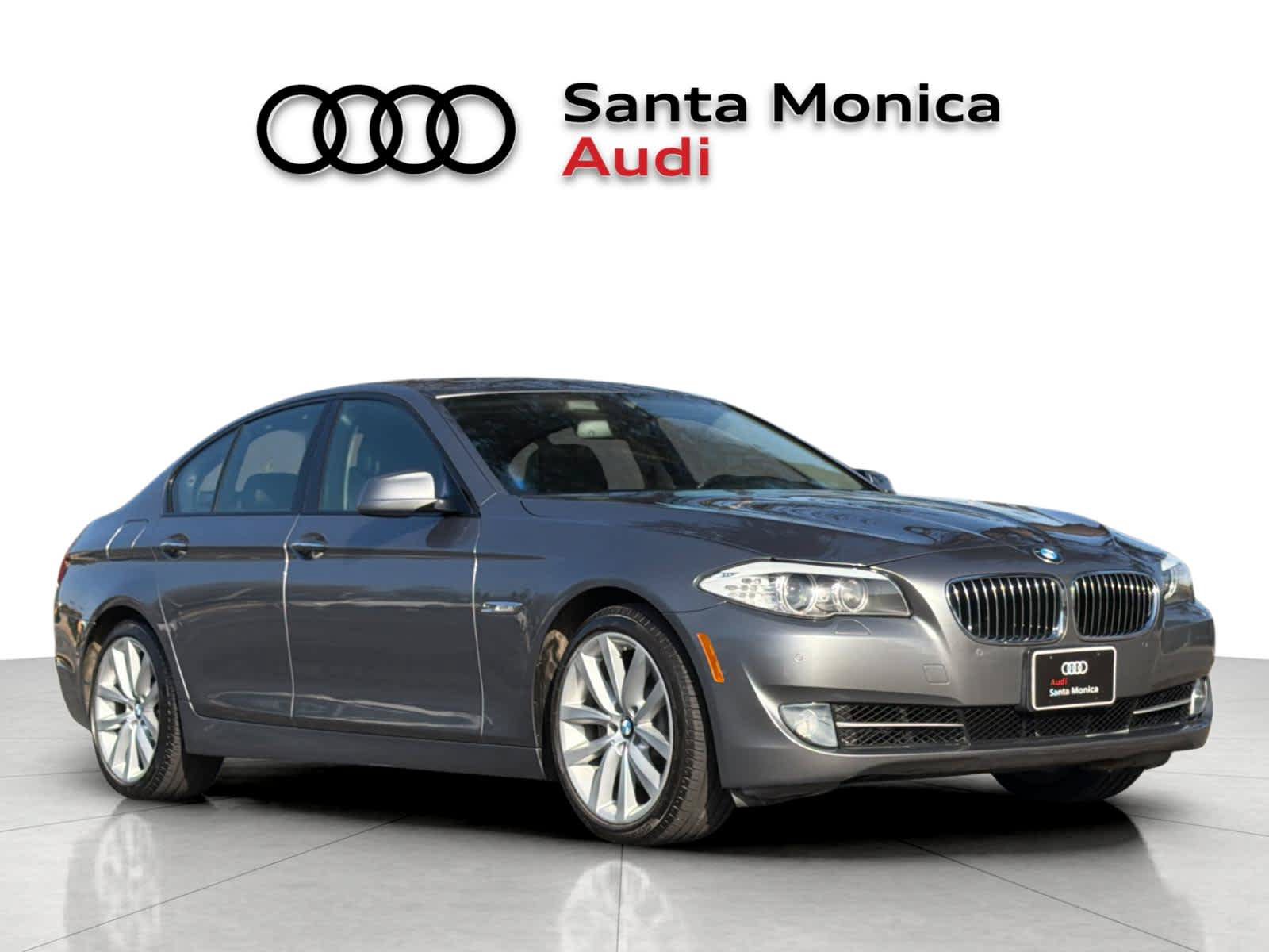 Used 2011 BMW 535i Sedan RWD image 9