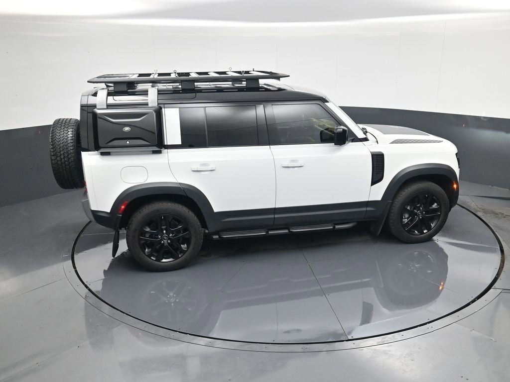 Used 2020 Land Rover Defender 110 HSE image 35