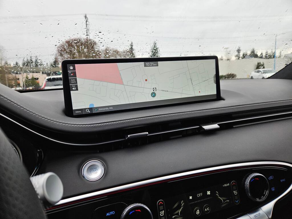 Used 2025 Genesis GV70 3.5T Sport w/ Sport Advanced Package image 33