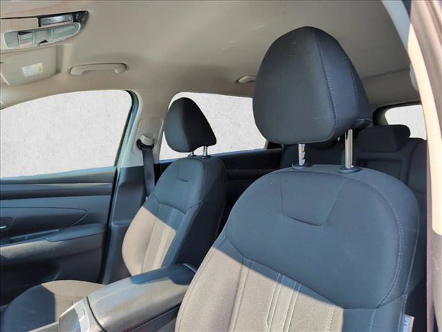 Used 2025 Hyundai Tucson SEL FWD image 13