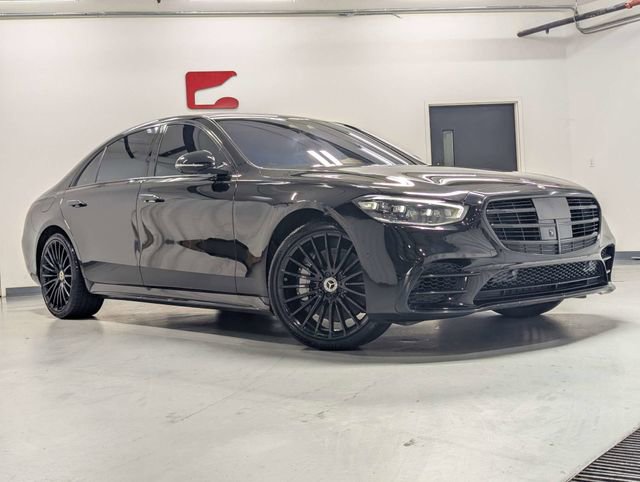 Used 2021 Mercedes-Benz S 580 4MATIC Sedan image 2