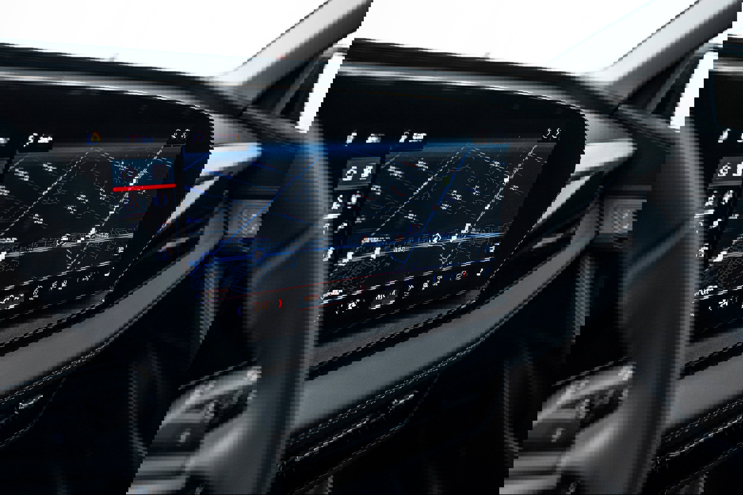 Certified 2025 Audi Q6 e-tron Premium w/ Convenience Package image 11