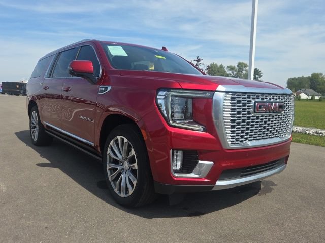 Used 2021 GMC Yukon XL Denali w/ Denali Ultimate Package AWD/4WD 360° Tour