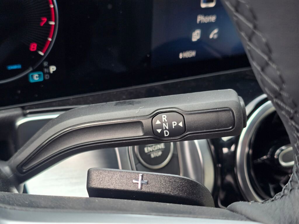 New 2026 Mercedes-Benz GLB 250 4MATIC image 16