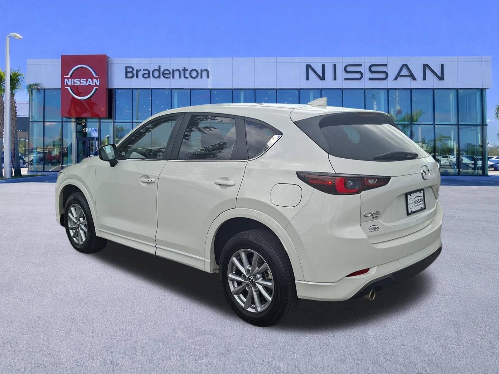 Used 2025 MAZDA CX-5 AWD 2.5 S w/ Select Package image 7