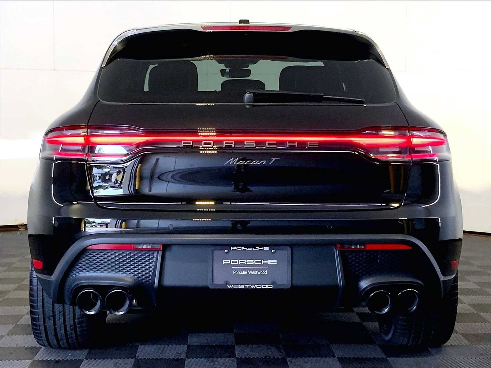 Certified 2026 Porsche Macan Turbo w/ Premium Package Plus AWD/4WD image 6