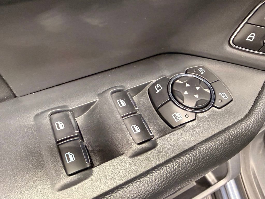 Used 2023 Ford Expedition XLT image 23