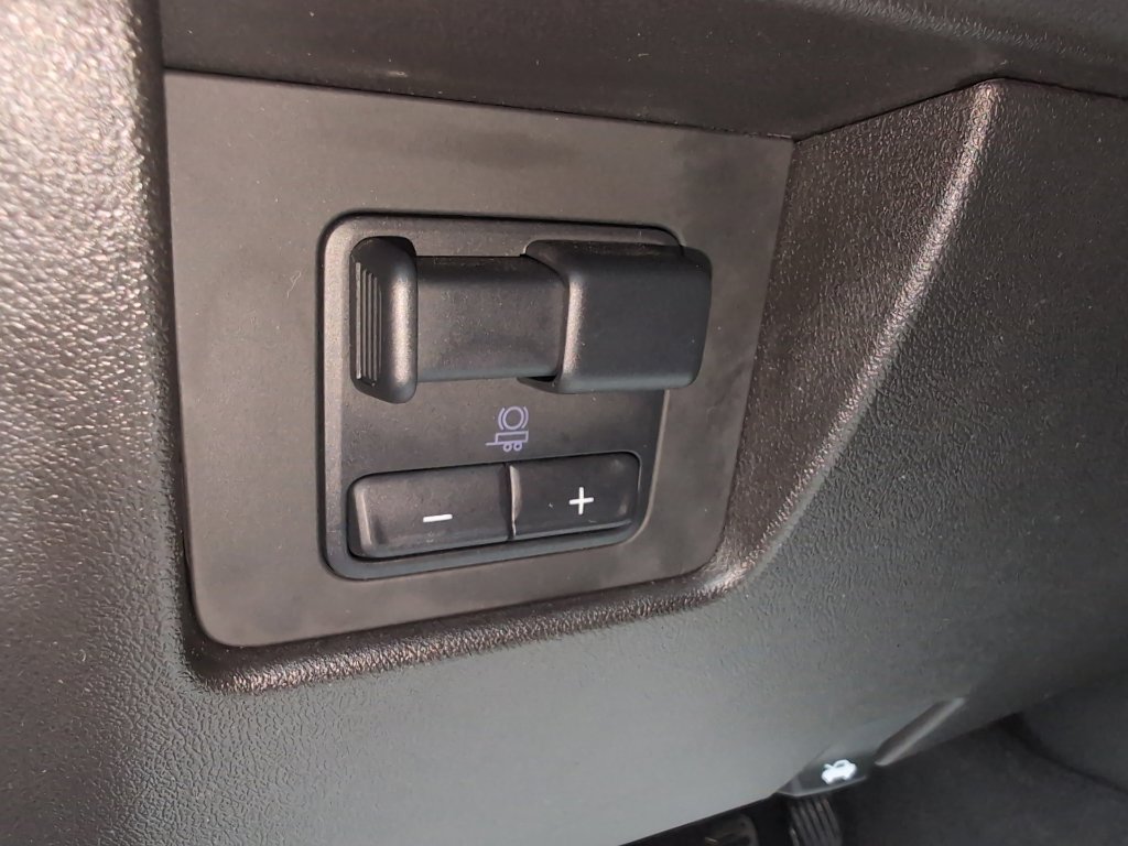 Used 2024 GMC Canyon AT4 w/ AT4 Premium Package AWD/4WD image 18