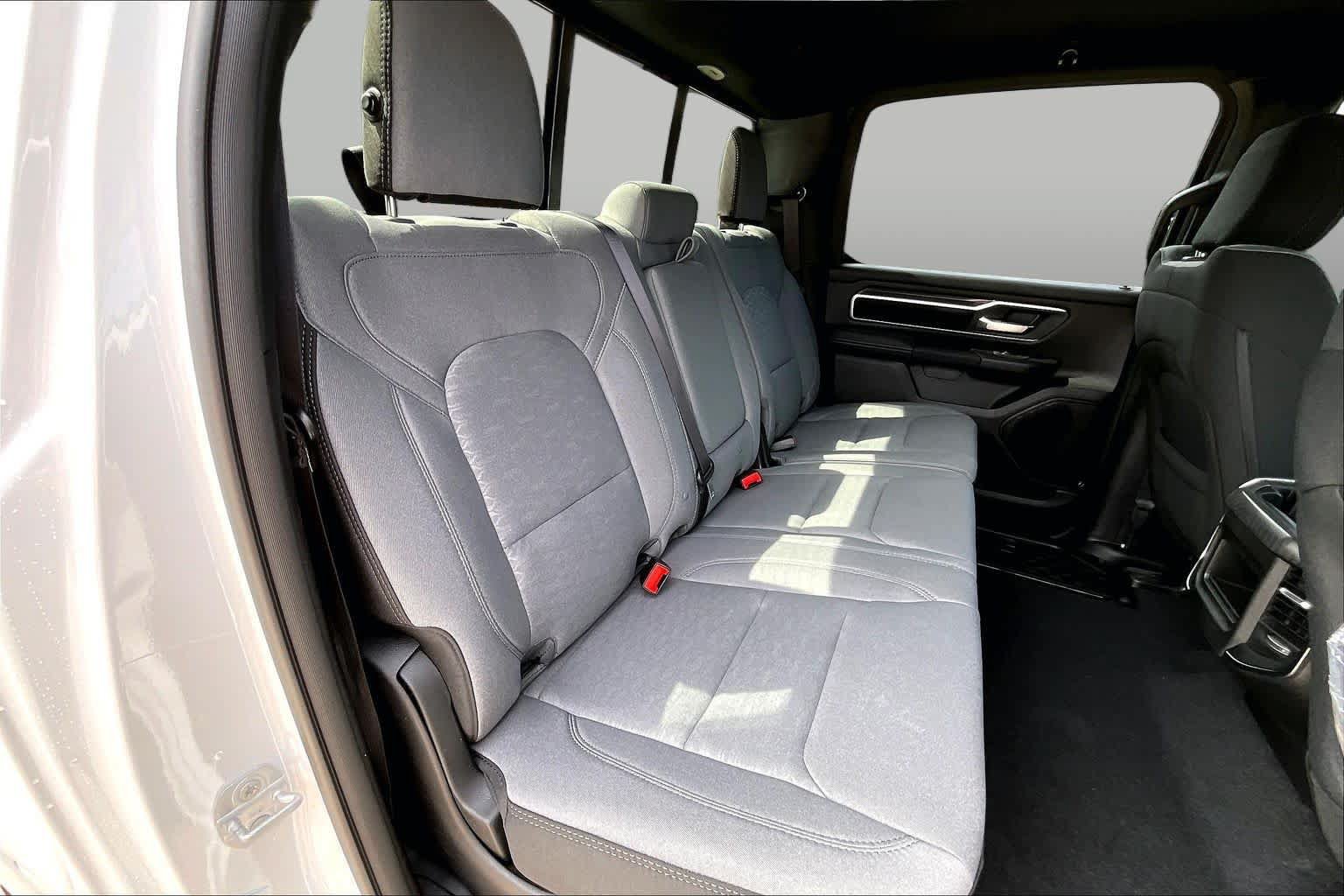 New 2026 RAM 1500 Big Horn AWD/4WD image 23