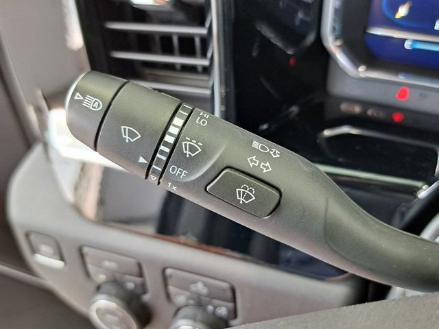 Used 2023 Chevrolet Silverado 1500 LT AWD/4WD image 12