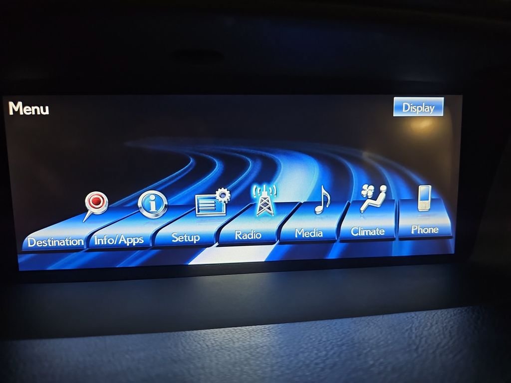 Used 2013 Lexus GS 350 AWD w/ Luxury Pkg w/Cold Weather Pkg image 23