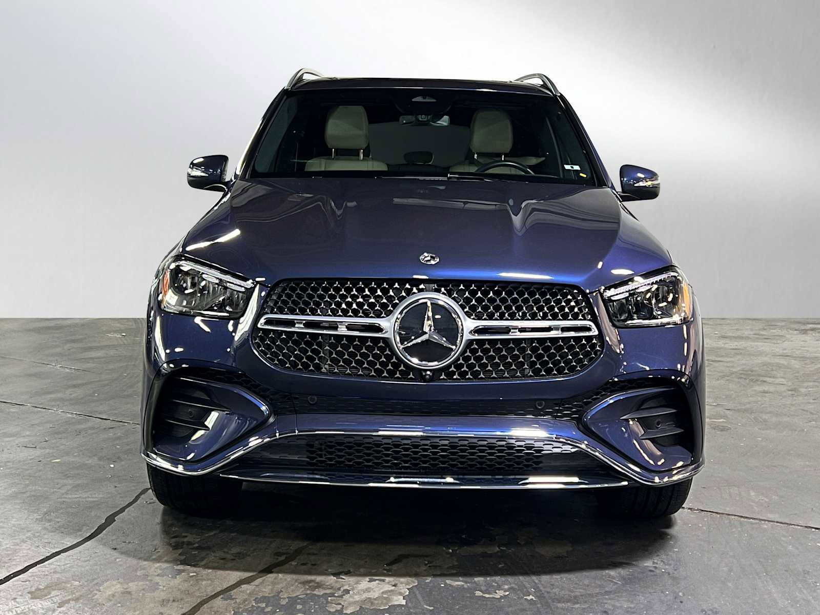 Used 2025 Mercedes-Benz GLE 450 4MATIC image 8