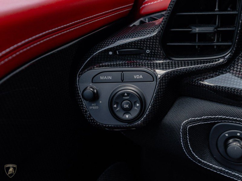 Used 2015 Ferrari 458 Speciale Coupe image 18