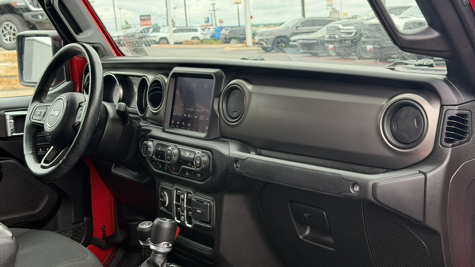 Certified 2021 Jeep Gladiator Sport AWD/4WD image 20
