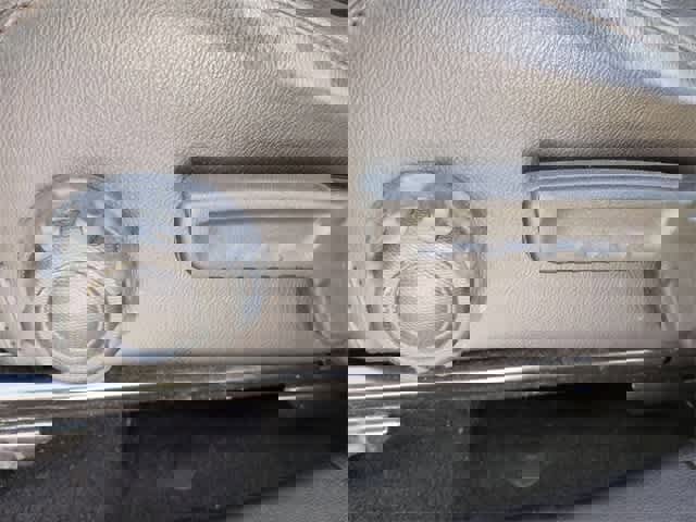 Used 2023 Jeep Wrangler Sahara w/ Cold Weather Group image 19