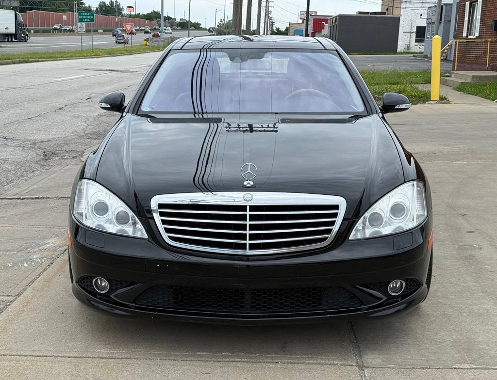 Used 2008 Mercedes-Benz S 550 image 2