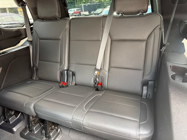 Used 2021 GMC Yukon Denali w/ Denali Premium Package AWD/4WD image 23