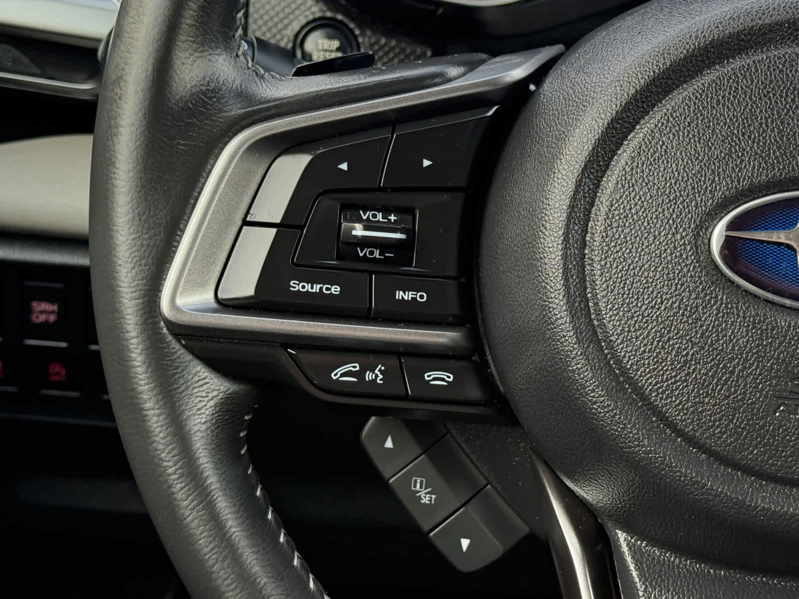 Certified 2023 Subaru Forester Limited image 18