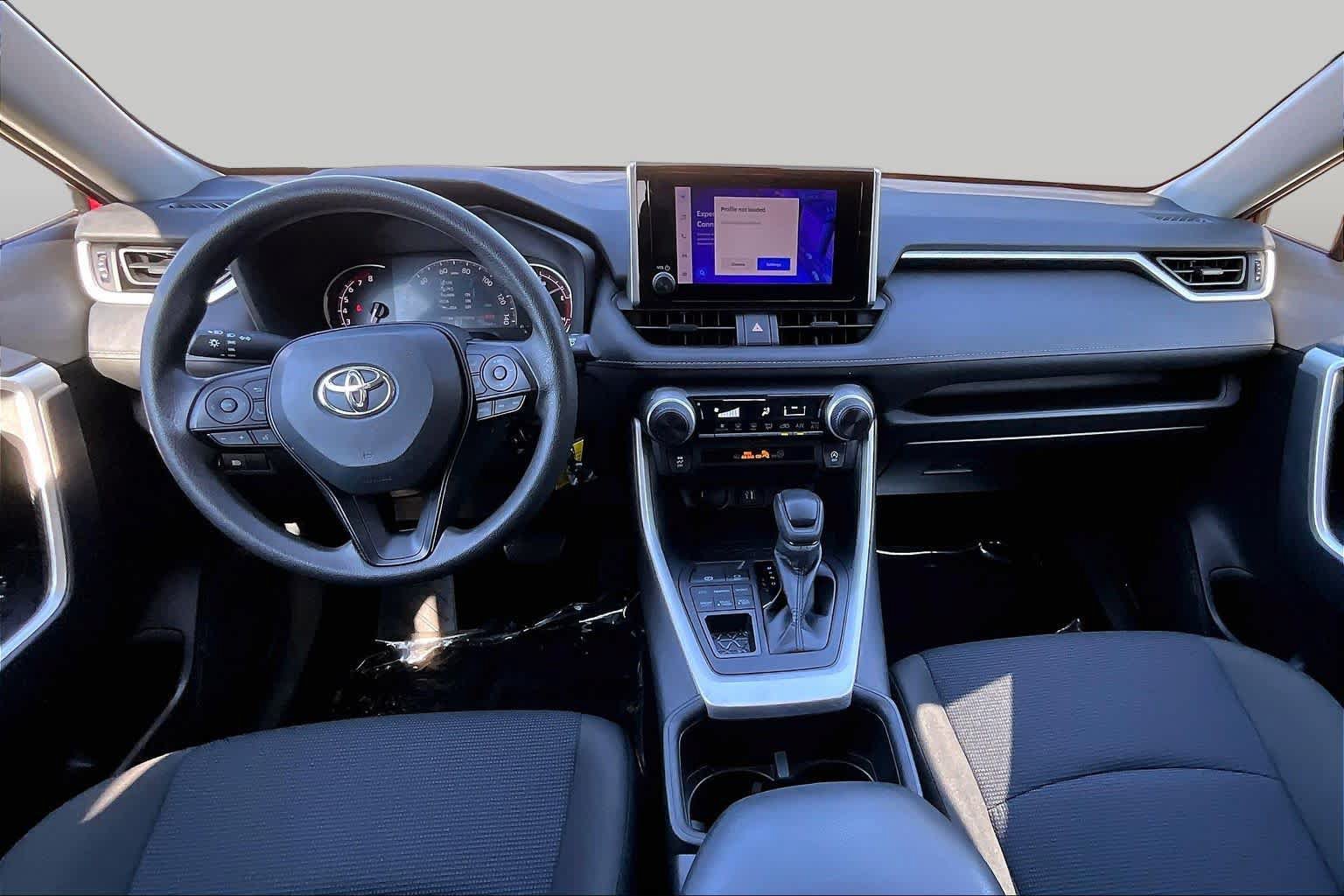 Used 2023 Toyota RAV4 LE AWD/4WD image 15