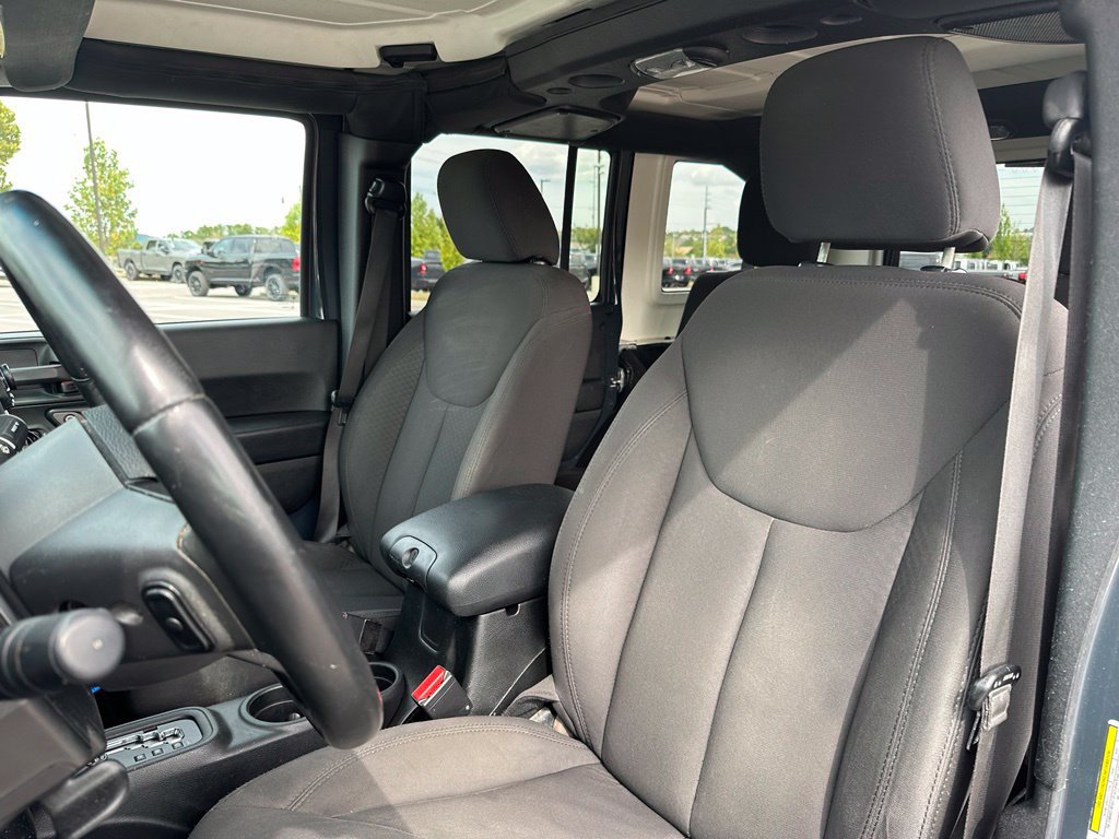 Used 2017 Jeep Wrangler Unlimited Sport w/ Quick Order Package 24S AWD/4WD image 38