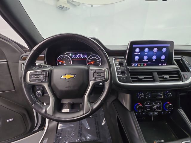 Used 2021 Chevrolet Suburban Premier w/ Premium Package image 23