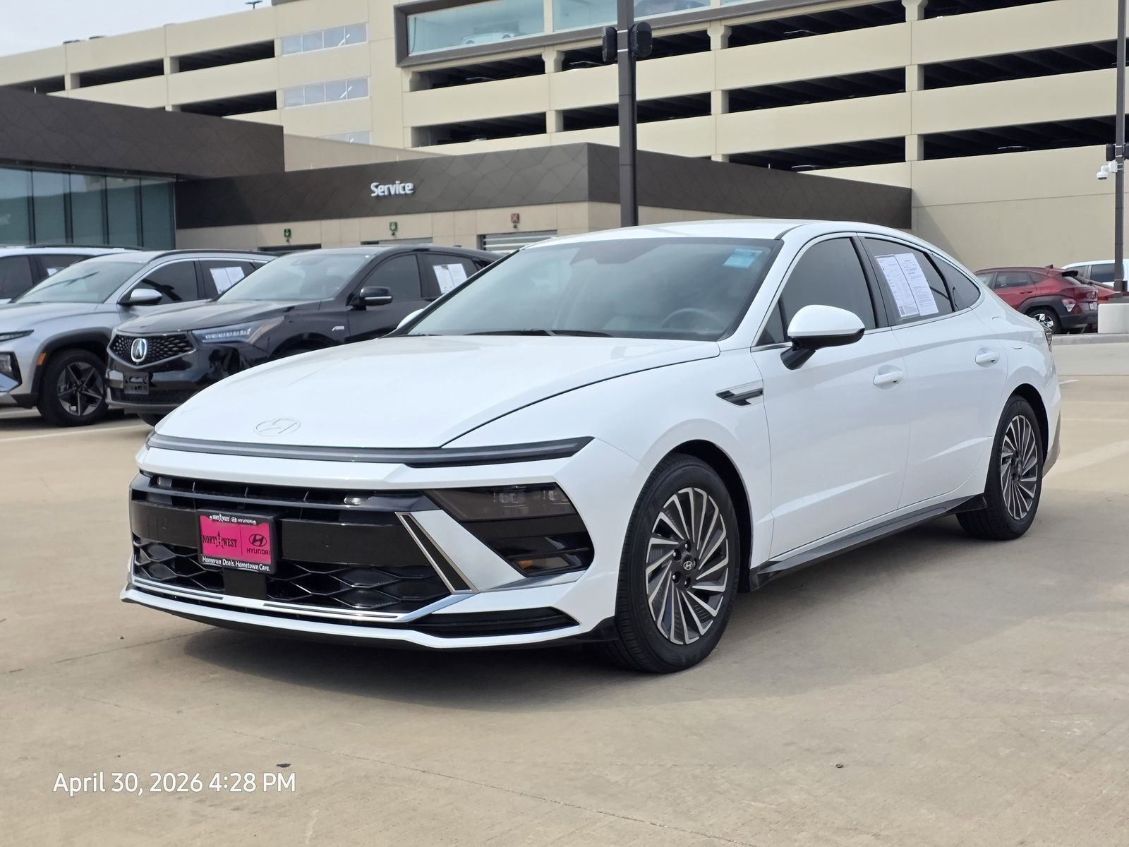Used 2025 Hyundai Sonata SEL FWD image 2