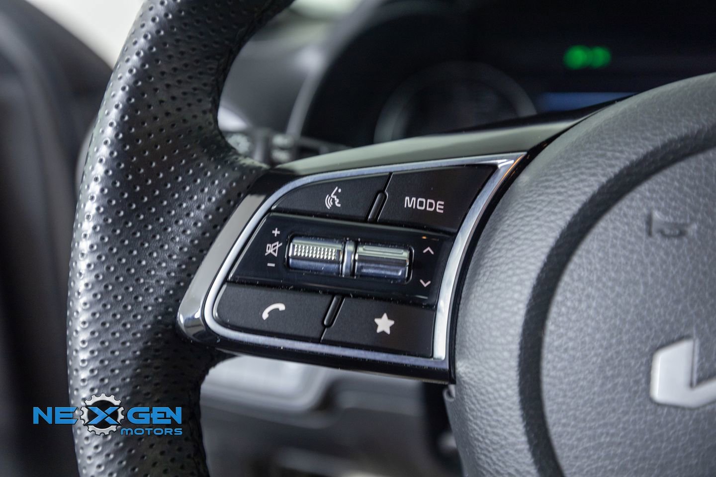 Used 2023 Kia Forte GT-Line w/ GT-Line Technology Package FWD image 14