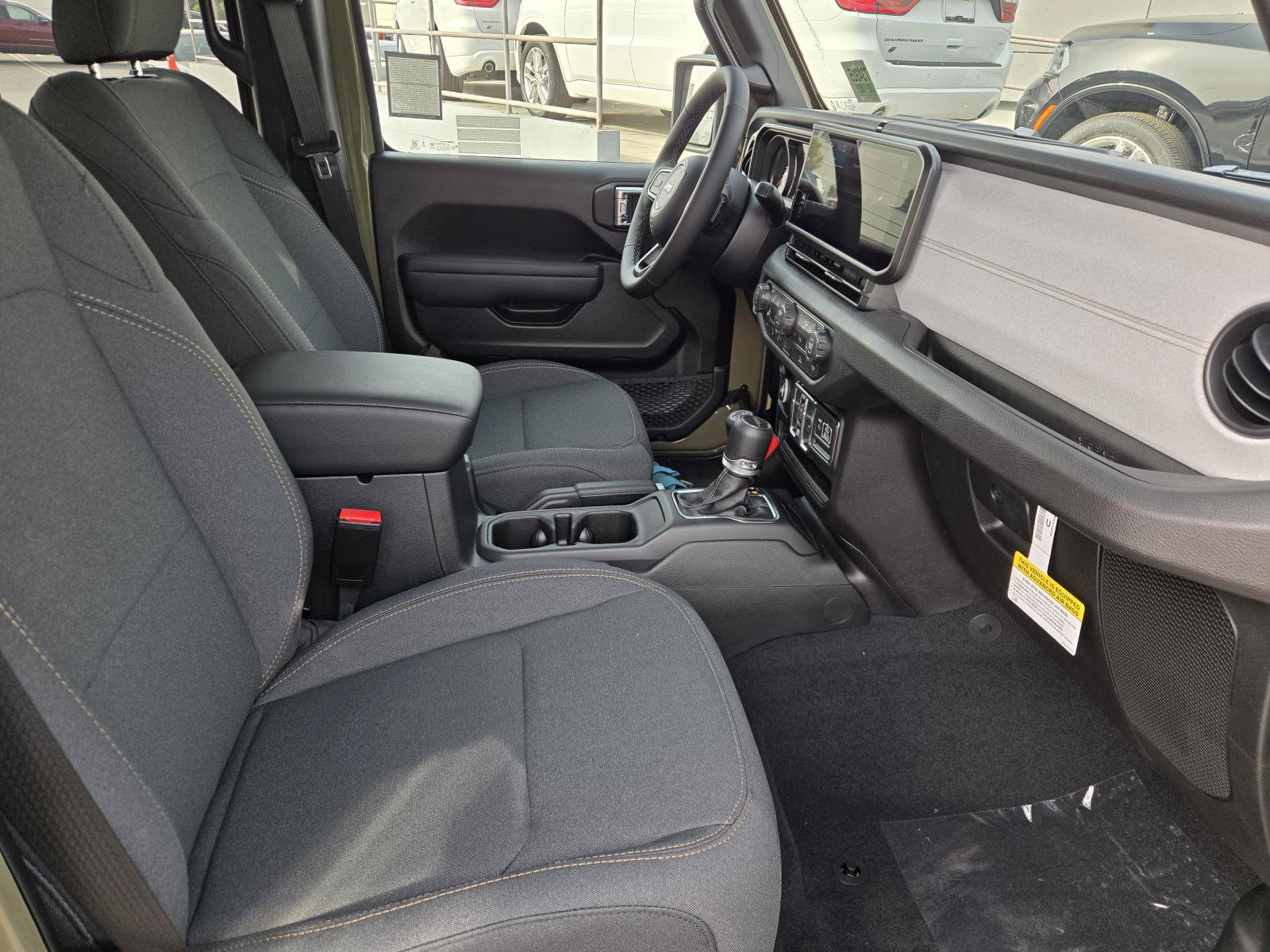 New 2026 Jeep Gladiator Sport AWD/4WD image 35
