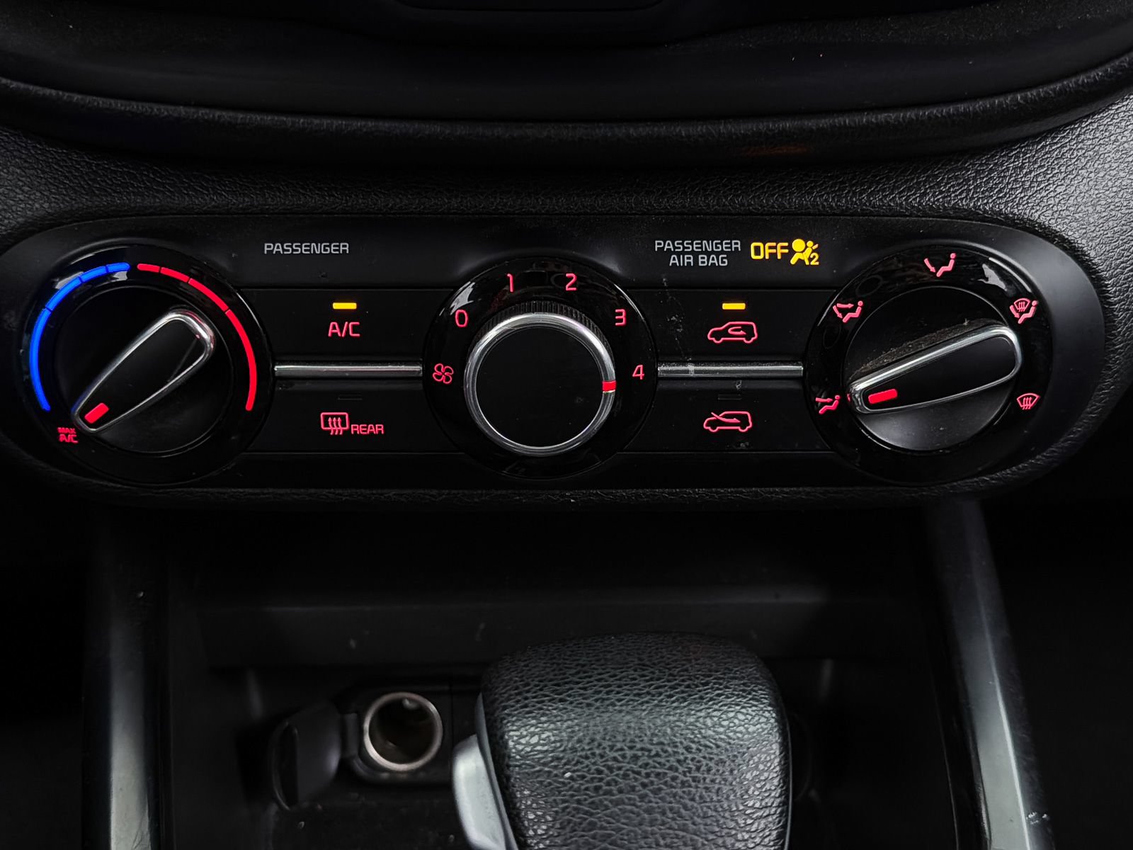 Used 2021 Kia Soul LX FWD image 20