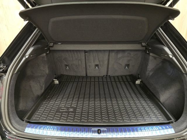 Certified 2024 Audi Q3 2.0T Premium w/ Convenience Package image 35