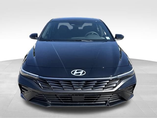 New 2026 Hyundai Elantra SEL Sport Premium FWD image 8