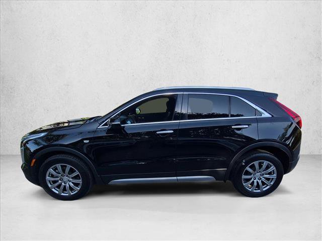 Used 2022 Cadillac XT4 Premium Luxury w/ Safety Alert Package FWD image 9