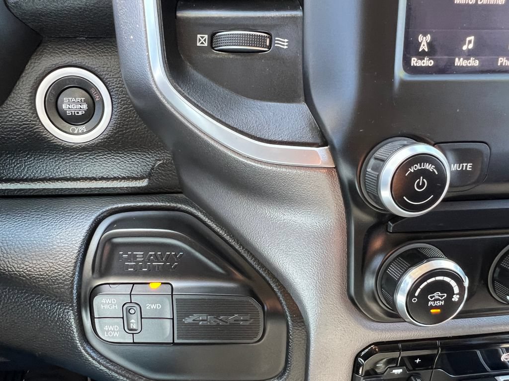 Used 2019 RAM 2500 Big Horn AWD/4WD image 28