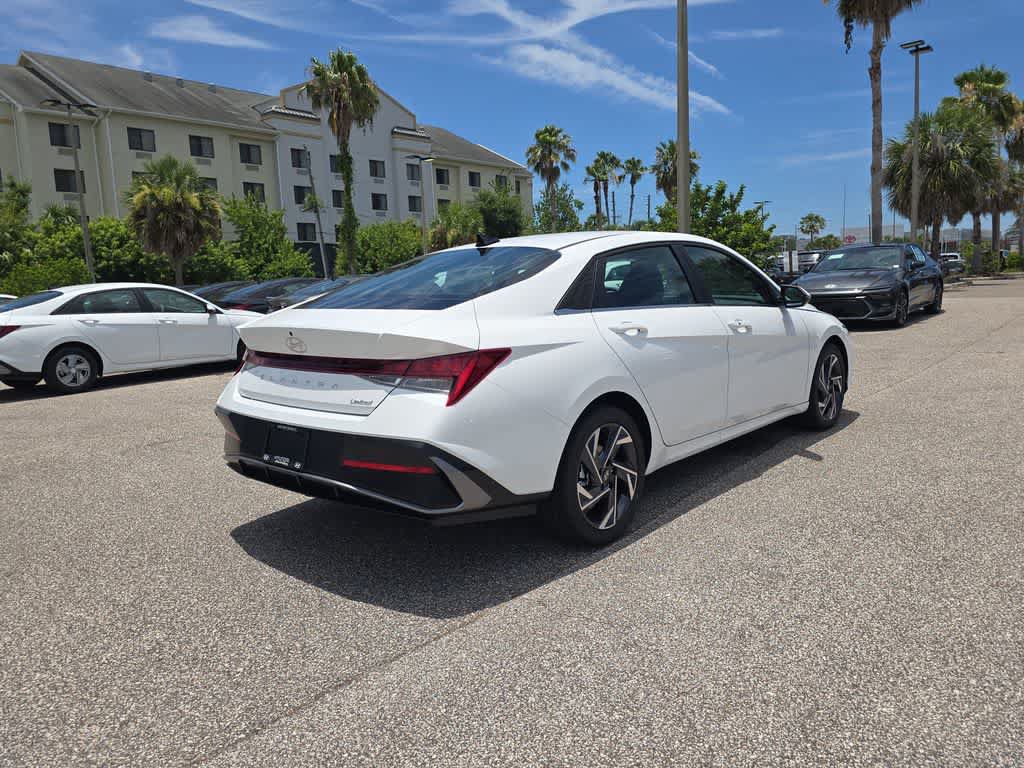 New 2026 Hyundai Elantra Limited FWD image 7