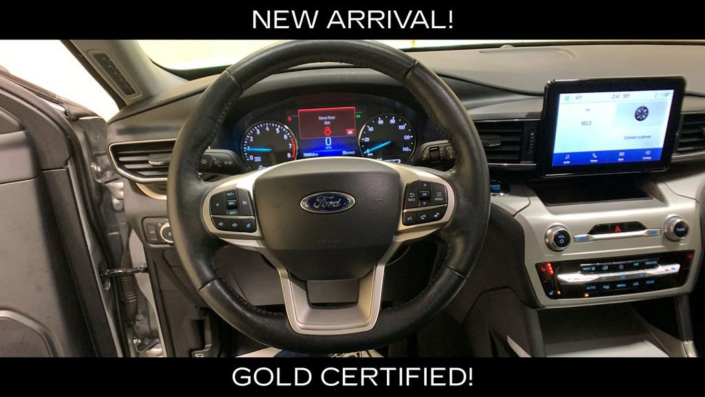 Used 2022 Ford Explorer XLT w/ Equipment Group 202A AWD/4WD image 34