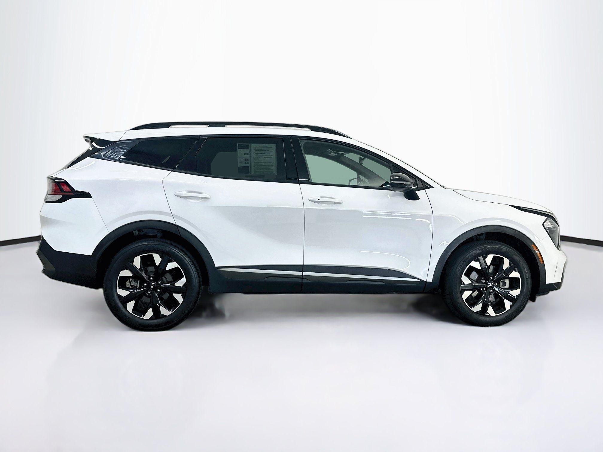 Used 2023 Kia Sportage X-Line w/ X-Line Premium Package AWD/4WD image 10
