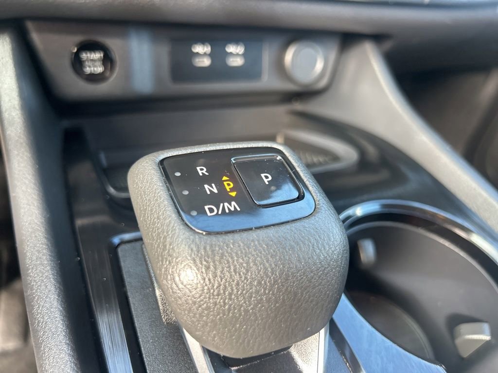 Used 2025 Nissan Rogue SV image 23