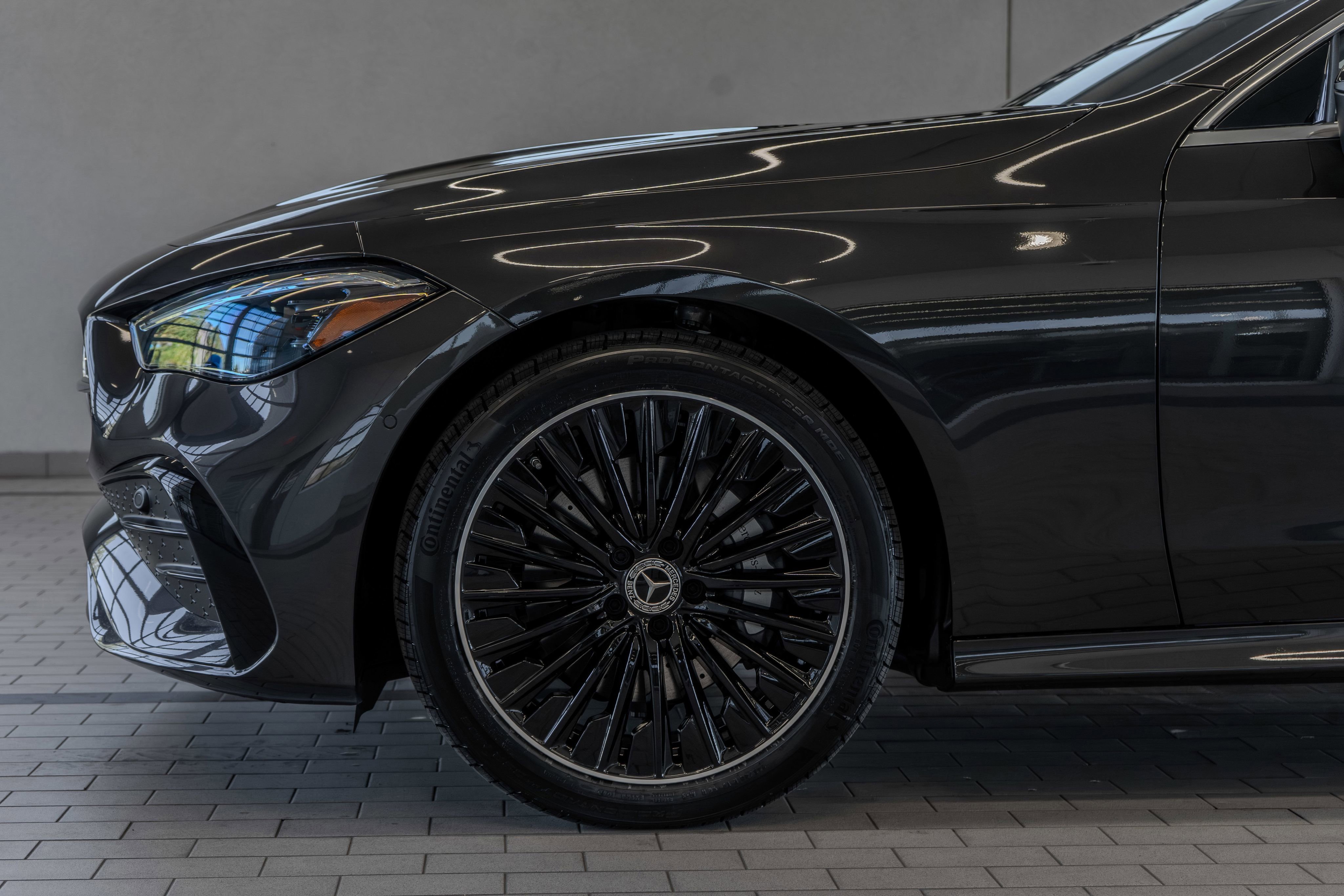 New 2026 Mercedes-Benz CLE 300 4MATIC Cabriolet image 4